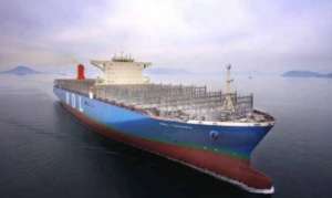 قناة السويس تستعد لعبور أكبر سفينة حاويات فى تاريخها