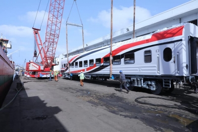 تفاصيل وصول 33 عربة سكة حديد جديدة لميناء الإسكندرية