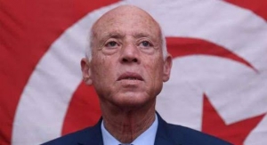 منع مغادرة أي سياسي تونسي من البلاد