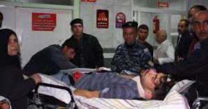 عشرات القتلى ومئات الجرحى فى زلزال عنيف شمال العراق