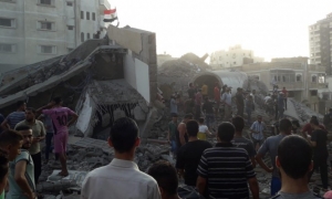 &quot;المسحال&quot;: الاحتلال يدمر مبنى يضم مقر الجالية المصرية في غزة و إصابة 18 فلسطينيا