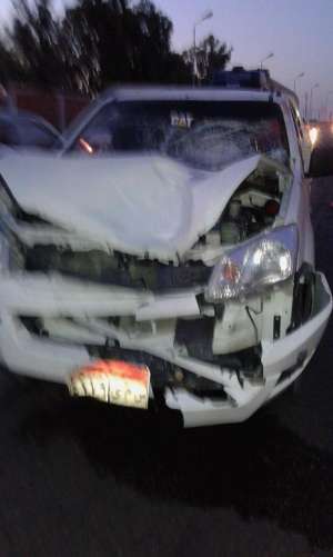صورة اليوم ...مصرع سيدة صدمتها سيارة نصف نقل امام قرية عامر بالسويس