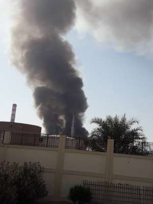 بالصور :حريق في شركة السويس لتصنيع البترول وأنباء عن وجود اصابات متعددة