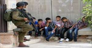 الاحتلال الإسرائيلي يعتقل 21 فلسطينيا من الضفة الغربية
