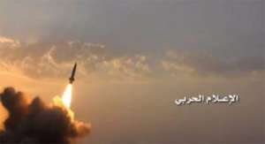 الحوثيون يطلقون أول صاروخ &quot;باليستي&quot; باتجاه الإمارات