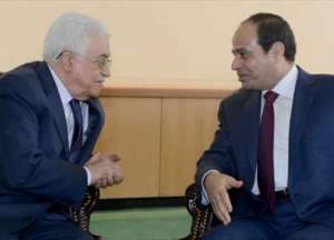 الرئيس المصرى عبد الفتاح السيسى و الرئيس الفلسطينى محمود عباس
