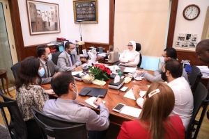 وزيرة الصحة تعقد إجتماعا لمتابعة سير العمل بمبادرة رئيس الجمهورية لدعم صحة المرأة المصرية