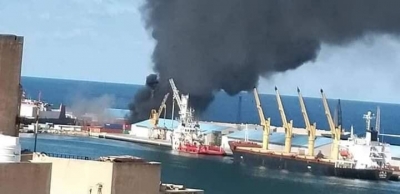غرفة عمليات الجيش الليبي تعلن تدمير سفينة أسلحة وذخائر تركية بميناء طرابلس