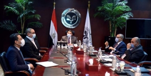 الرئيس التنفيذي لهيئة الإستثمار يبحث مع رئيس مجموعة &quot;بنية&quot; تنفيذ مشروع تصنيع كابلات الألياف الضوئية في مصر