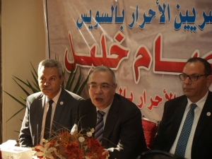 رئيس حزب المصريين الأحرار يفتتح مقر أمانة السويس ويهنئ المسؤولين بالعيد القومي للمحافظة