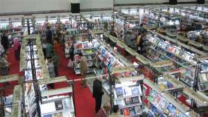 معرض القاهرة الدولي للكتاب يحتفى بأسر الشهداء