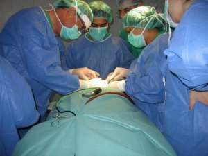 علاج جديد لتمزق غضاريف الركبة في بولندا