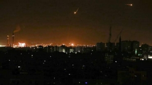 إسرائيل: لا نعرف من أطلق صواريخ غزة..لكن حماس مسؤولة ونجهز للرد الفورى