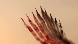 القوات الجوية تشارك السويس في عيدها القومي