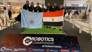 فوز طلاب هندسة السويس في مسابقة الروبوتات الدولية المقامة برومانيا