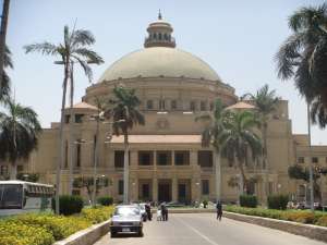لأول مرة منذ عزل مرسي..طلاب الإخوان يعتذرون لجامعة القاهرة: &quot;خير الخطائين التوابون&quot;