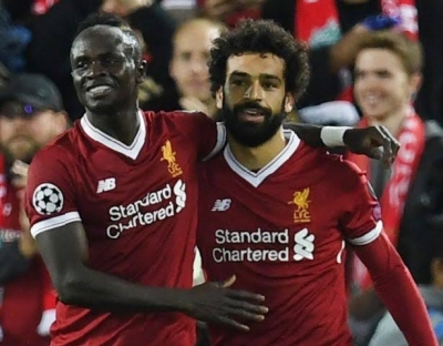 5 مباريات  تفصل ليفربول عن التتويج بالدورى الإنجليزى والصحف تتغنى بالفريق