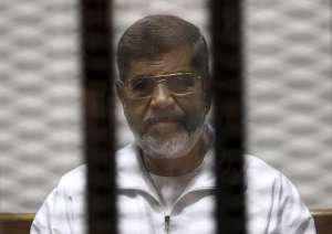 جنايات القاهرة تؤجل محاكمة الرئيس المعزول محمد مرسي و24 متهما بإهانة السلطة القضائية لجلسة 16 أبريل
