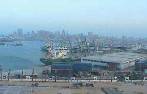 اغلاق اربع مواني بالسويس بسبب سرعة الرياح واستمرار غلق ميناء شرم الشيخ