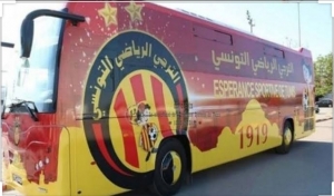 الإعتداء على حافلة فريق الترجي التونسي في قطر