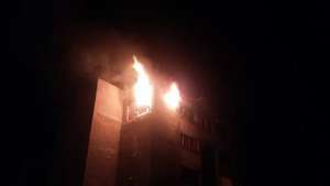 بالصور..حريق يلتهم محتويات وحدة وحدة سكنية بمدينة اليسر بالسويس