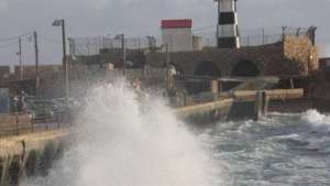 إغلاق بوغازي الإسكندرية والدخيلة لسوء الأحوال الجوية