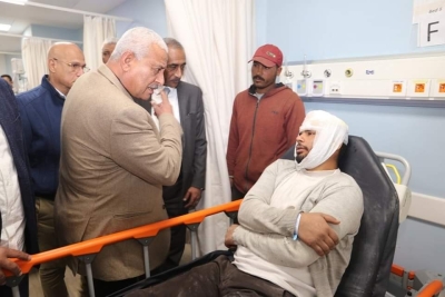 بالصور : صقر في زيارة لمجمع السويس الطبي بمدينة 24 أكتوبر  ـــ
