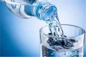9 فوائد مذهلة لشرب الماء على معدة فارغة
