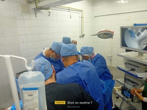 لاول مره بمستشفى السويس العام ،  تشغيل منظار البطن الجراحى وإجراء عدد من العمليات بديلا عن الفتح الجراحي المعتاد