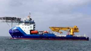 وصول أحدث سفن الخدمات البترولية لتنضم لأسطول قناة السويس