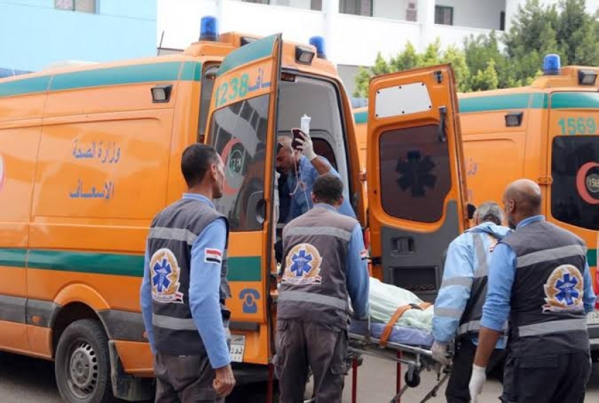 مصرع وإصابة 5 أشخاص في حادث تصادم بطريق مصر السويس