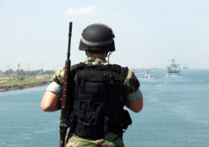 أكثر من 7 الأف جندي يقومون بتأمين المدخل الجنوبي وشرق وغرب القناة السويس في عيد الفطر