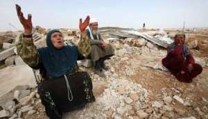 إسرائيل تهدم قرية في صحراء النقب للمرة 105