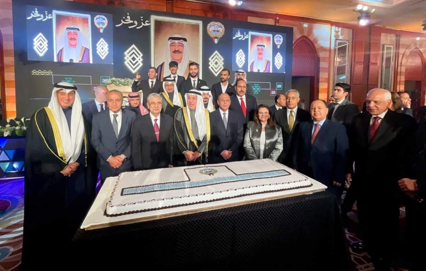 وزيرة الهجرة تشارك في احتفال دولة الكويت بالذكرى الـ 63 للعيد الوطني والـ 33 لعيد التحرير