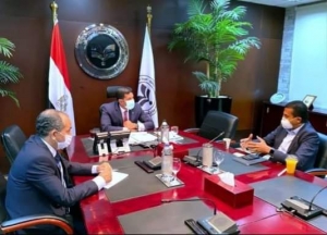 الرئيس التنفيذي لهيئة الإستثمار يواصل لقاءاته مع كبرى الشركات العالمية لبحث فرص توسعاتها بمصر