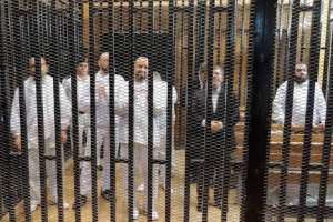 إلغاء أحكام الإعدام والمؤبد لمرسي وقيادات الإخوان في قضية التخابر