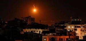 تجدد الغارات الإسرائيلية العنيفة على قطاع غزة