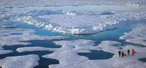 ارتفاع درجات الحرارة في القطب الشمالي يقترب من نقطة الذوبان