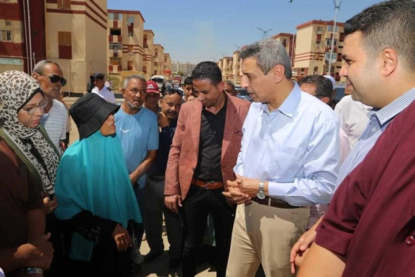 محافظ السويس يتابع أعمال التطوير والتنسيق الحضارى بمدينة الإيمان 1و2 بحي الأربعين