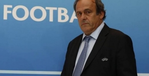اعتقال الرئيس السابق للاتحاد الأوروبي لكرة القدم بتهم فساد