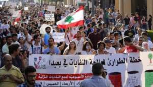 الجيش اللبنانى : لن نتهاون مع العناصر المندسة وسط المتظاهرين !