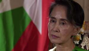 زعيمة ميانمار تخرج عن صمتها