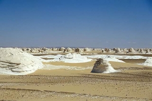 اسرار وجمال الطبيعة فى مصر &quot; الصحراء البيضاء  &quot;
