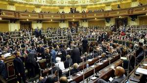 أعضاء بالبرلمان يطالبون بزيادة البدلات المالية للنواب