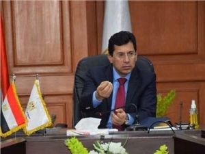 وزير الرياضة: غير راضي عن أداء منتخب مصر.. ولا مجال لإقالة كيروش